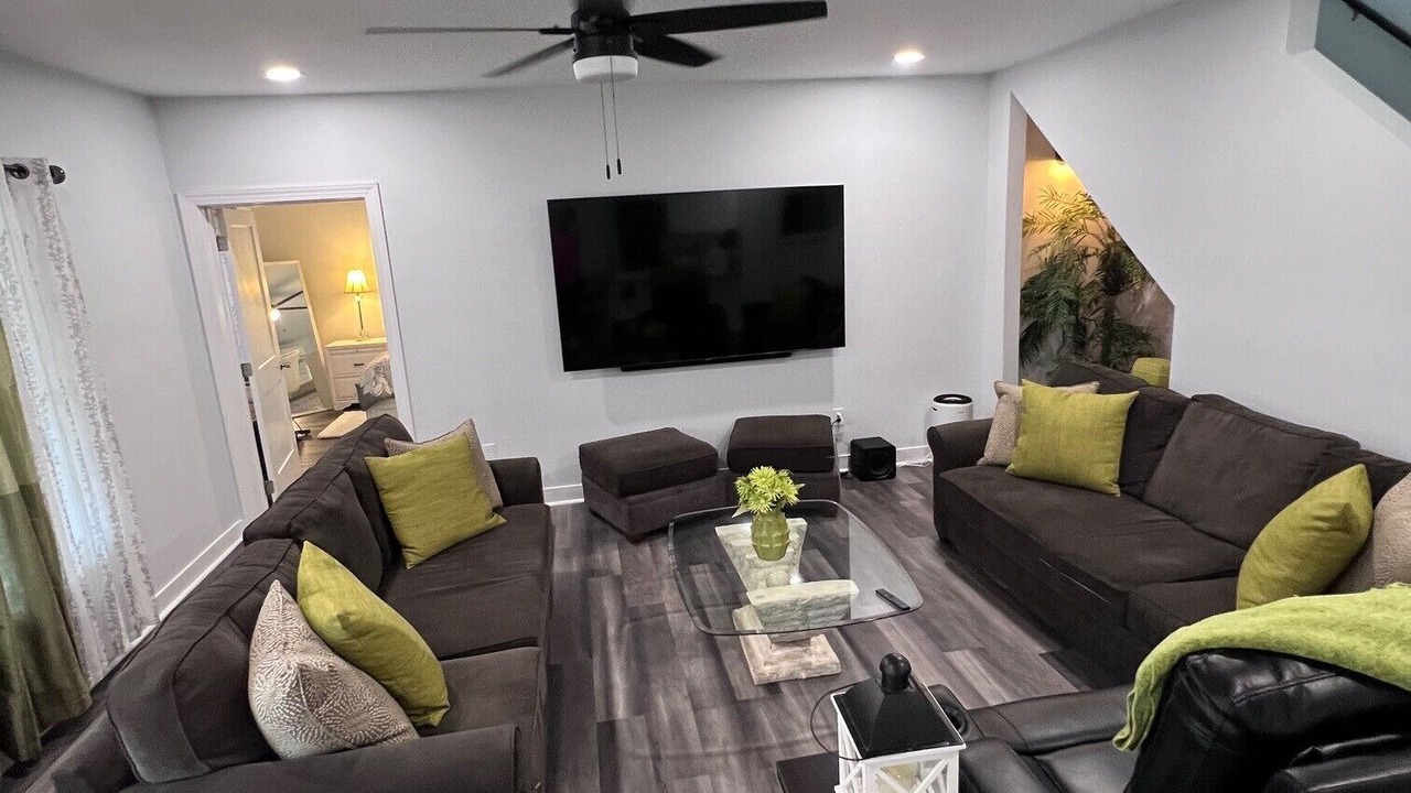Photo of Livingroom in Lewisville