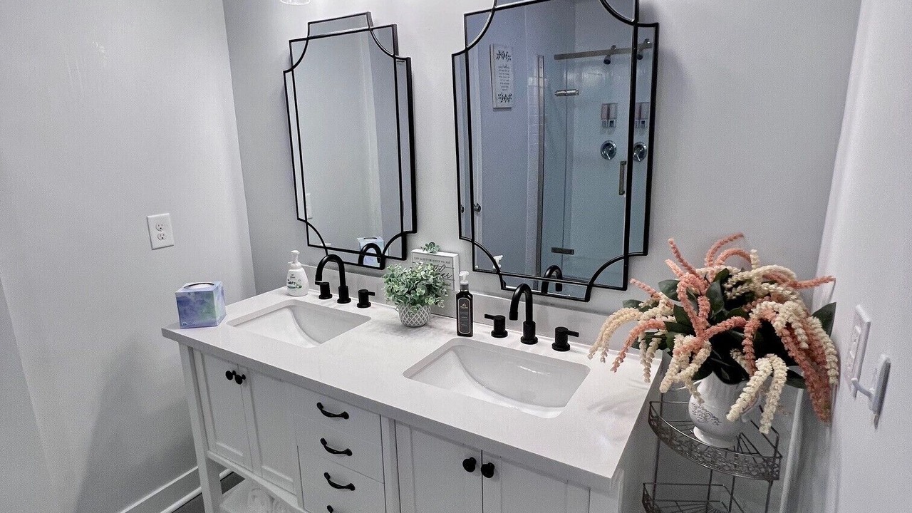 Photo of Bathroom in Lewisville