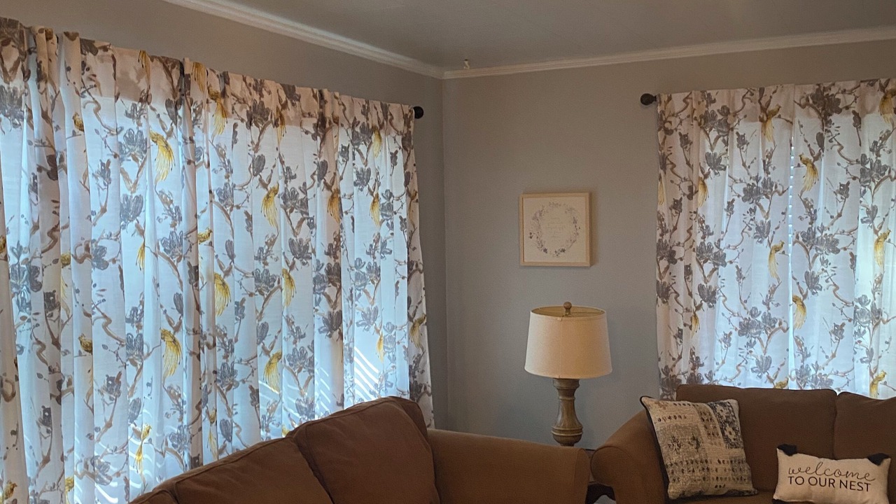 Photo of Livingroom in Monroe