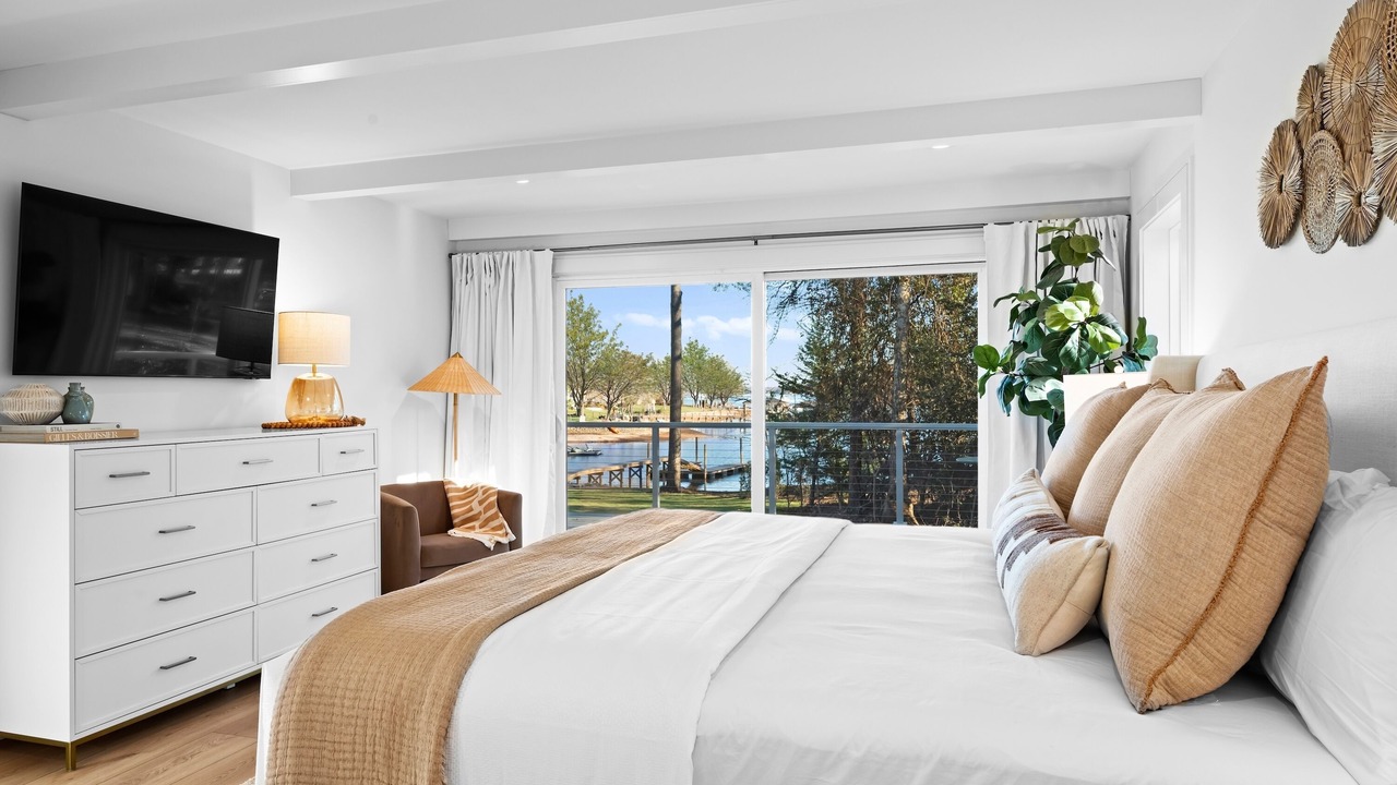 Photo of Bedroom in Mayhew