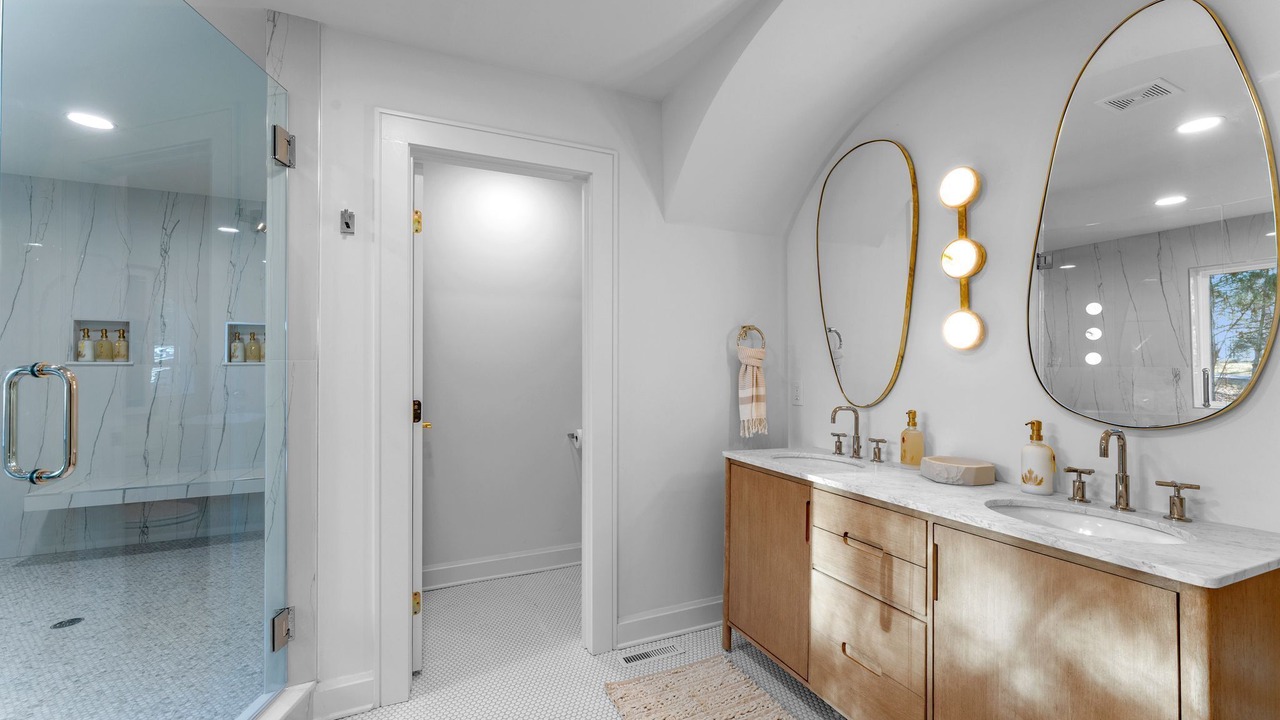 Photo of Bathroom in Mayhew