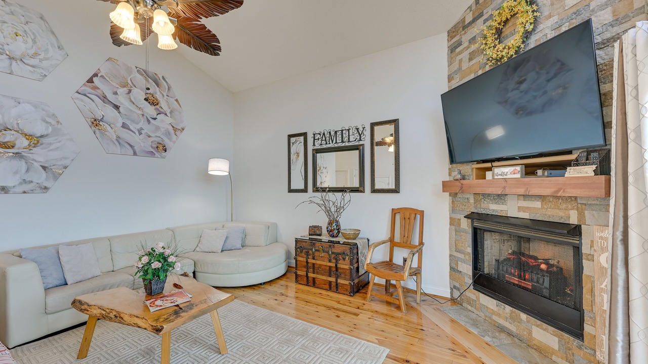 Photo of Livingroom in Roaring Gap