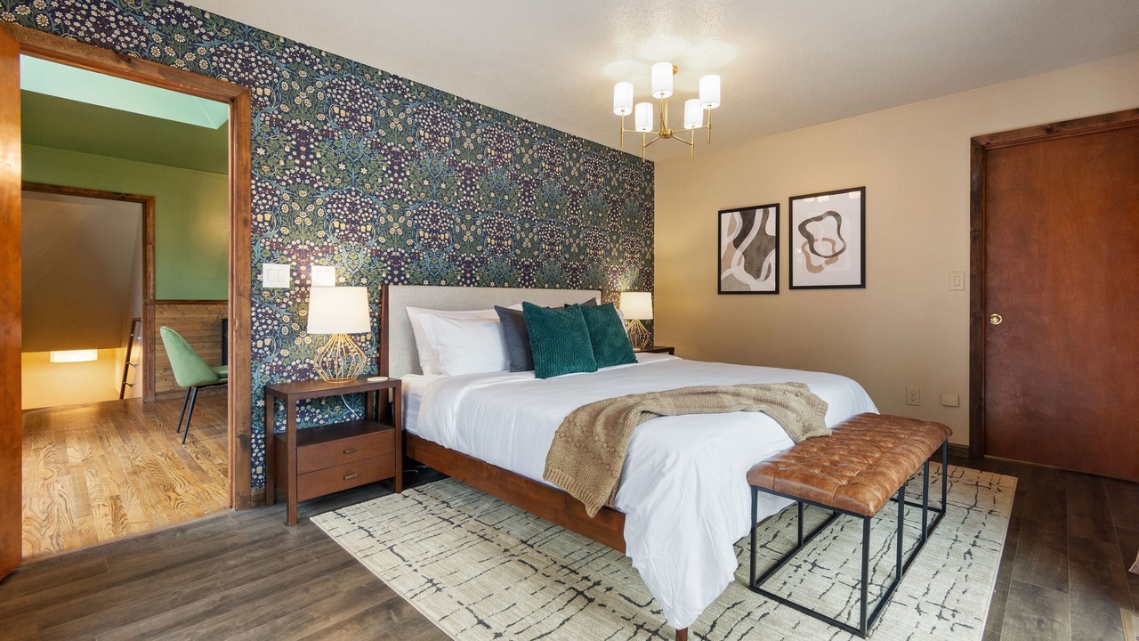 Photo of Bedroom in Skyland