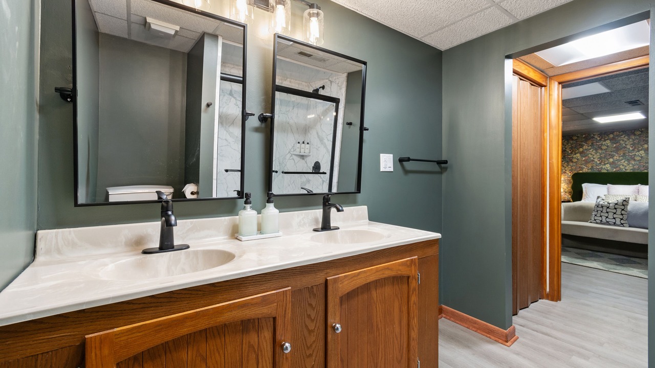 Photo of Bathroom in Skyland