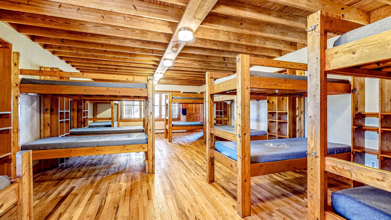 Photo of Bedroom in Black Mountain