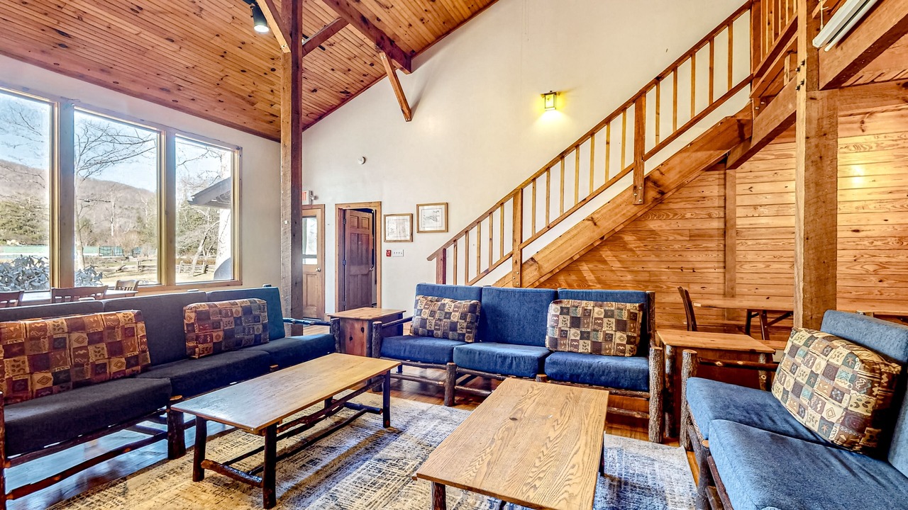 Photo of Livingroom in Black Mountain