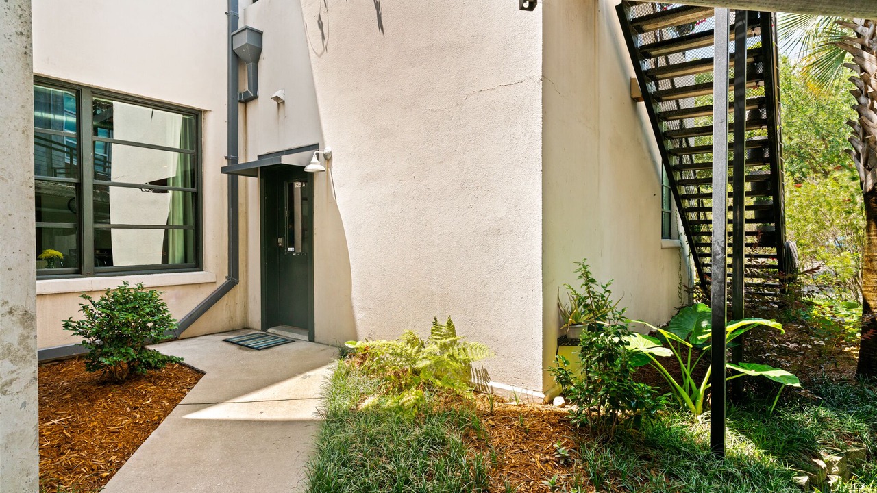 Photo of Others in Old West Broad Neighborhood