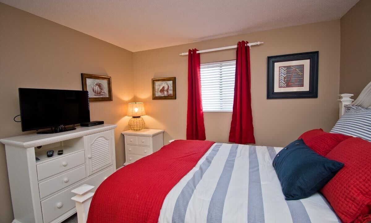 Photo of Bedroom in Emerald Isle