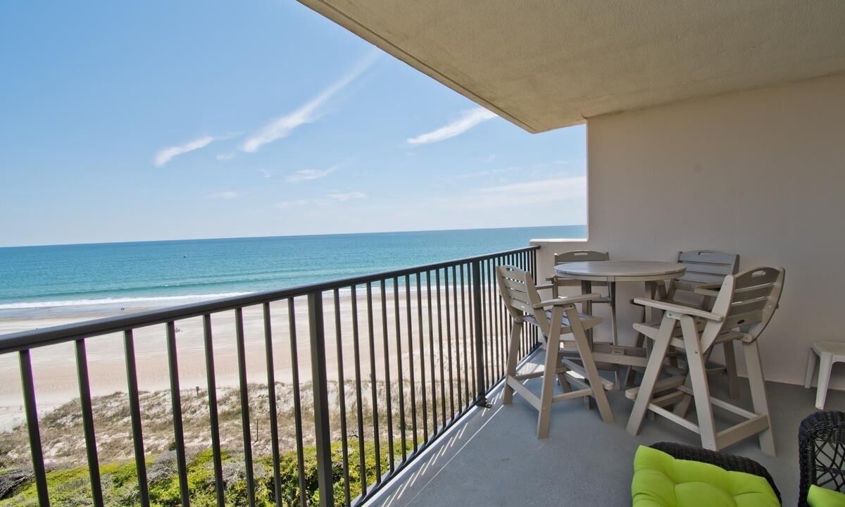 Photo of Patio Balcony in Emerald Isle