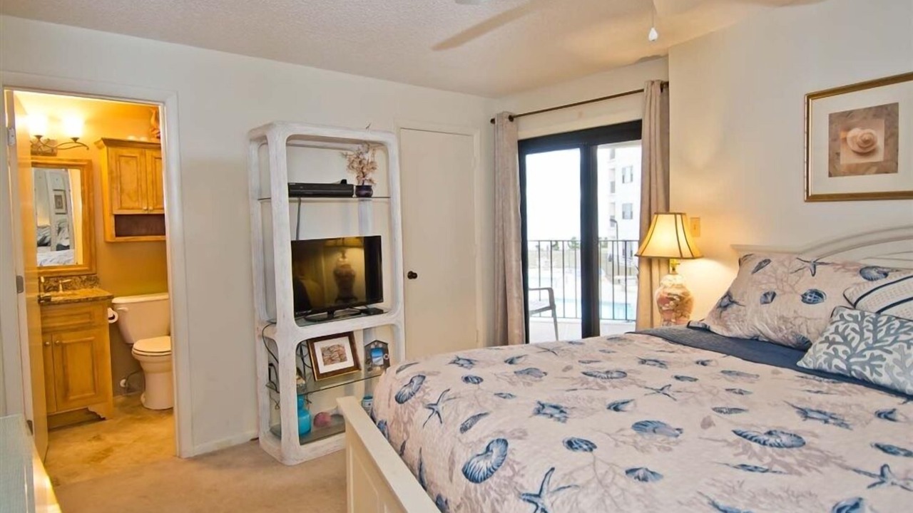Photo of Bedroom in Indian Beach