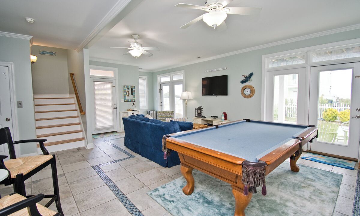 Photo of Bedroom in Pine Knoll Shores