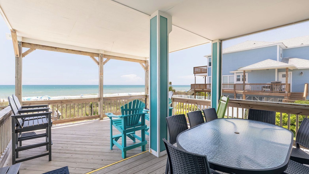 Photo of Patio Balcony in Emerald Isle