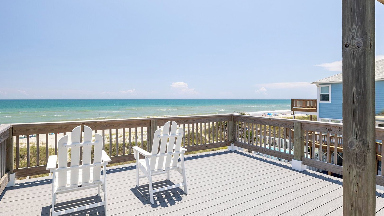 Photo of Patio Balcony in Emerald Isle