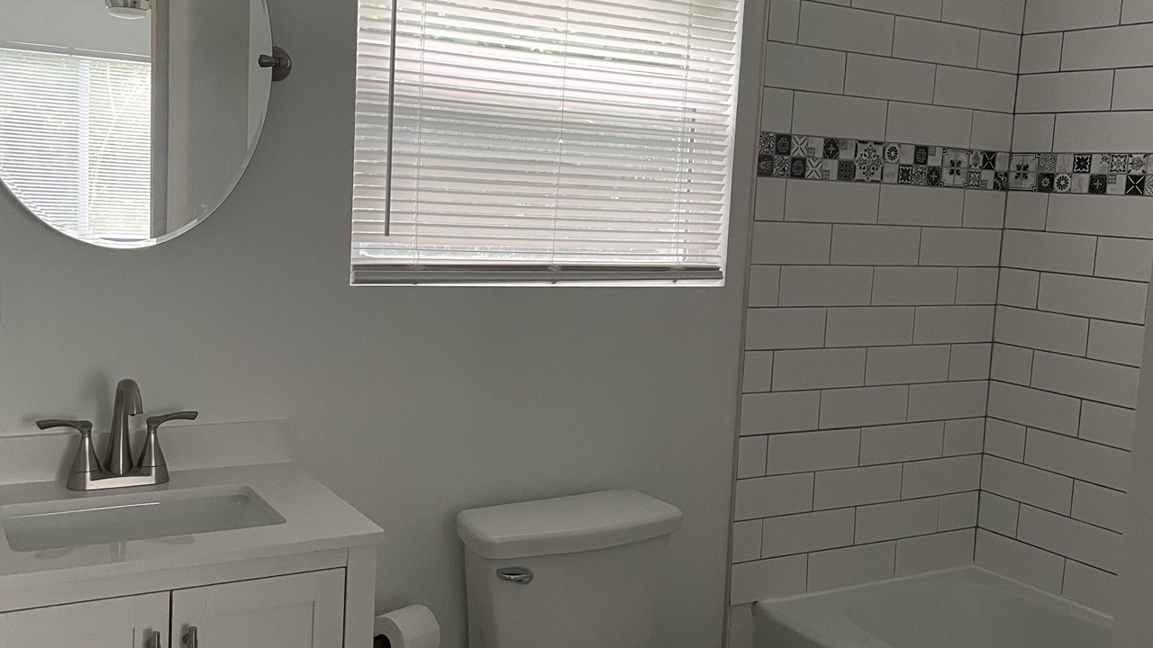 Photo of Bathroom in Hickory