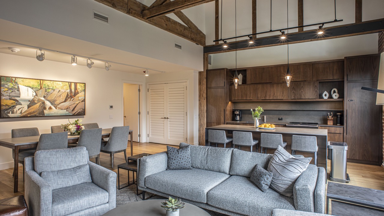 Photo of Livingroom in Downtown Asheville