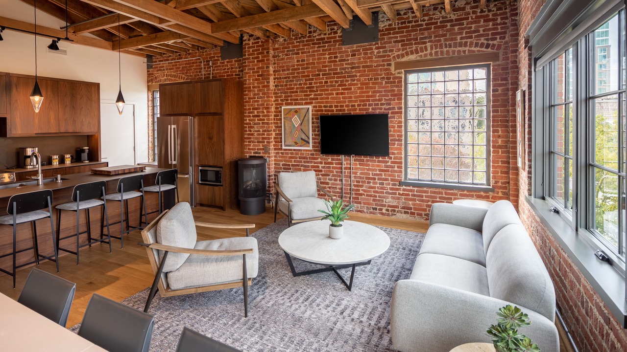 Photo of Livingroom in Downtown Asheville