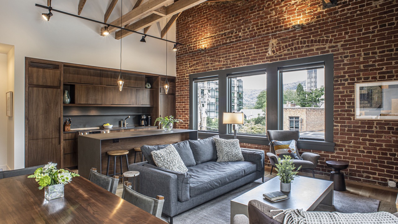 Photo of Livingroom in Downtown Asheville