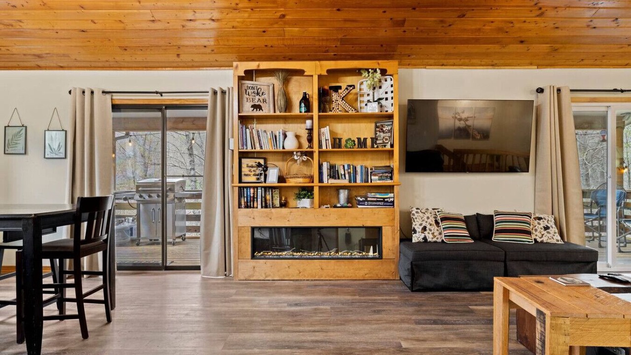 Photo of Livingroom in Sylva