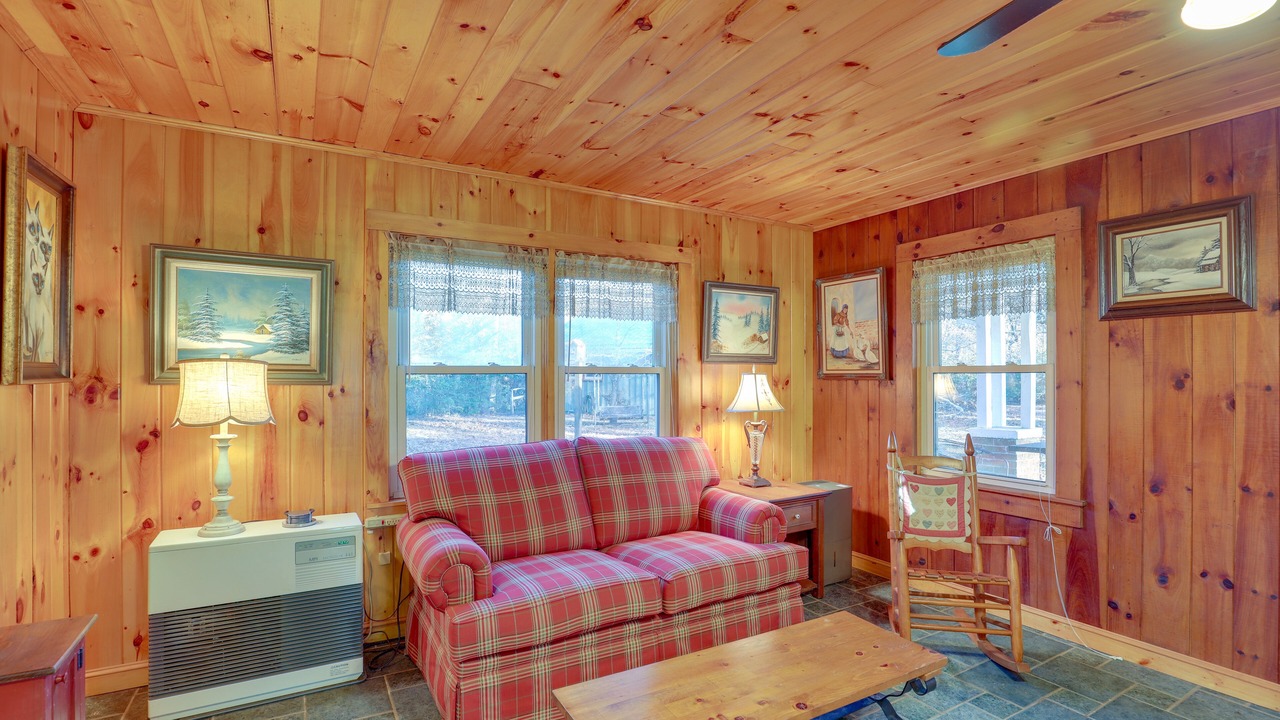 Photo of Livingroom in Burnsville