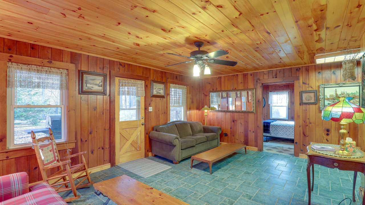 Photo of Livingroom in Burnsville