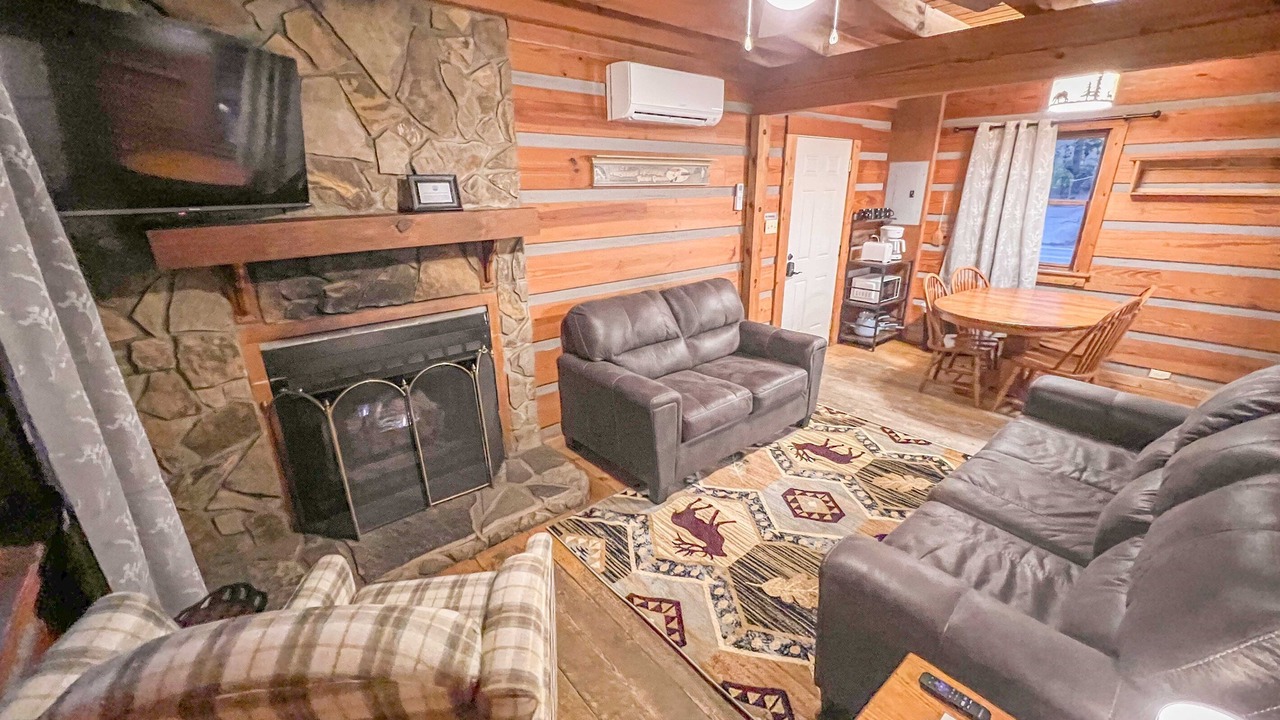 Photo of Bedroom in Cherokee