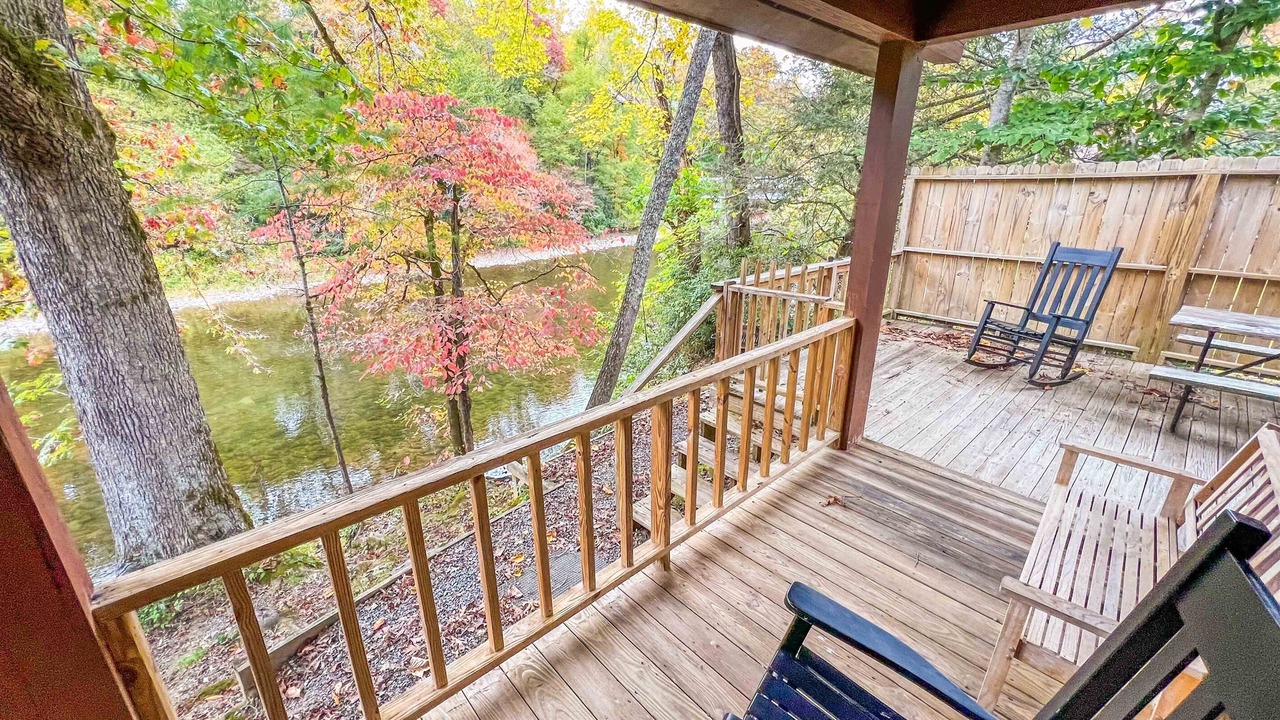 Photo of Patio Balcony in Cherokee