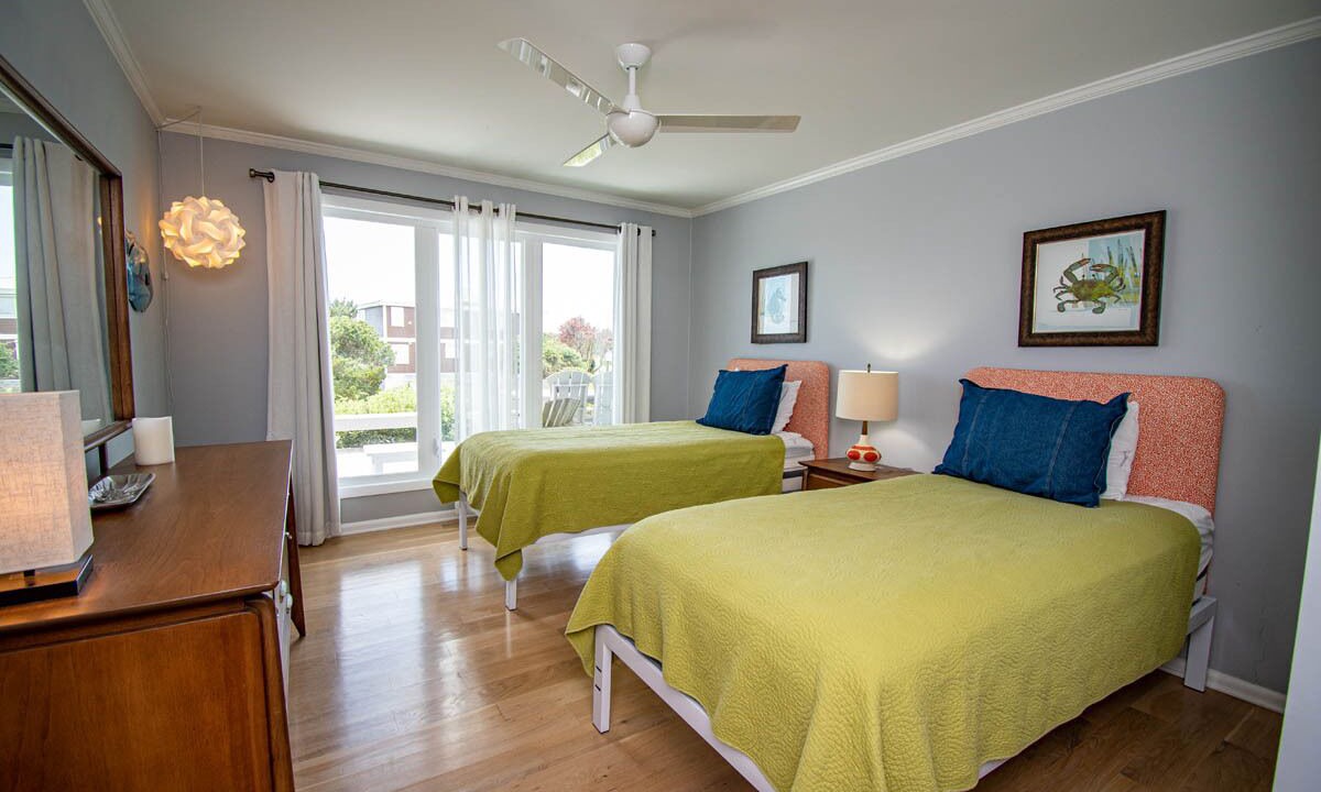 Photo of Bedroom in Pine Knoll Shores