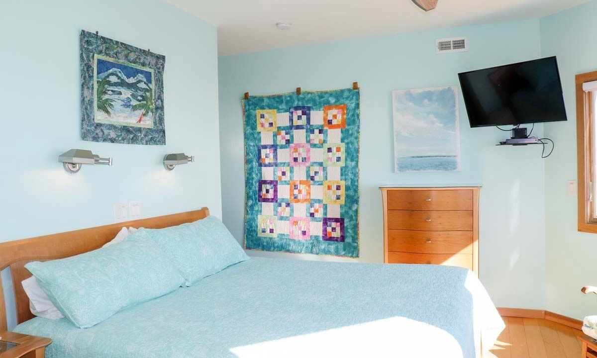 Photo of Bedroom in Emerald Isle