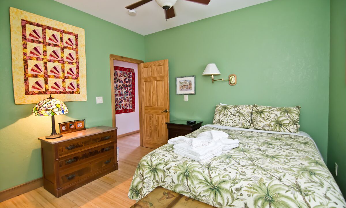 Photo of Bedroom in Emerald Isle