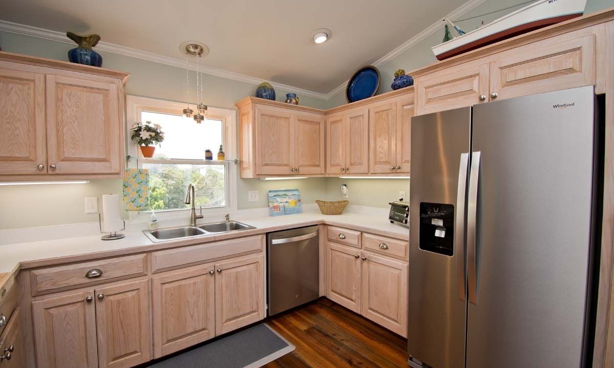 Photo of Kitchen in Pine Knoll Shores