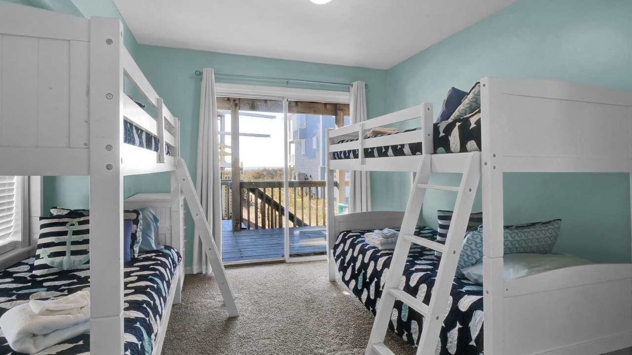 Photo of Bedroom in Village of Stump Sound