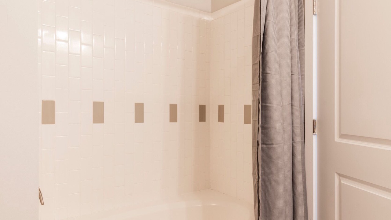 Photo of Bathroom in Wesley Heights