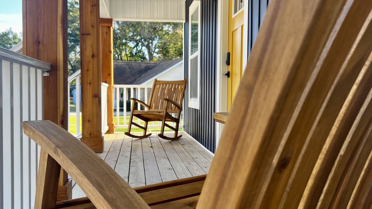 Photo of Patio Balcony in Sunset Beach