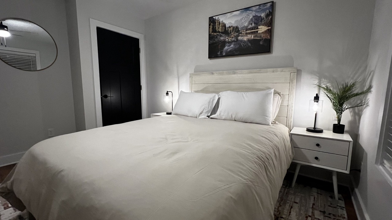 Photo of Bedroom in Sunset Beach