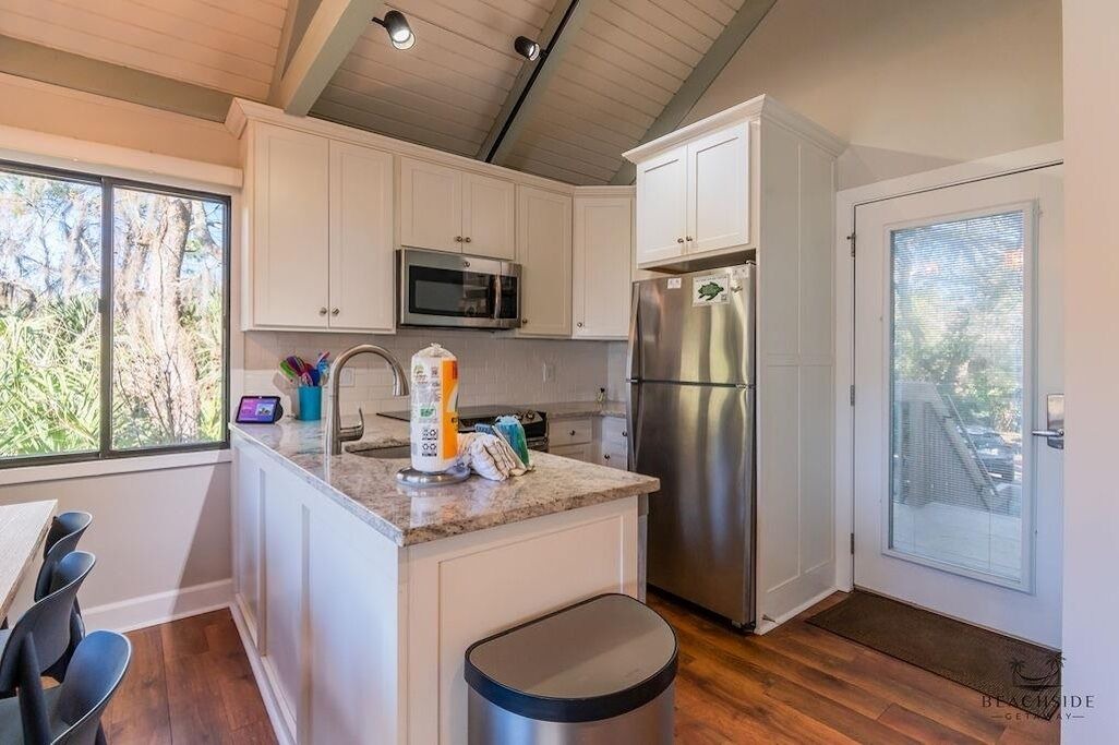 Photo of Kitchen in Night Heron