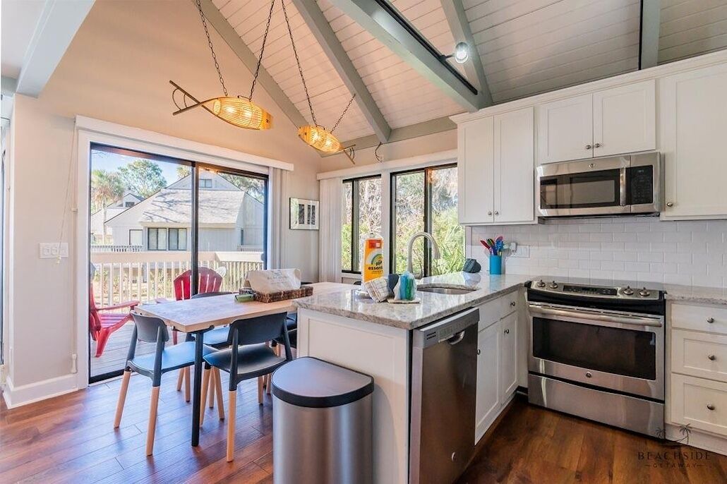 Photo of Kitchen in Night Heron