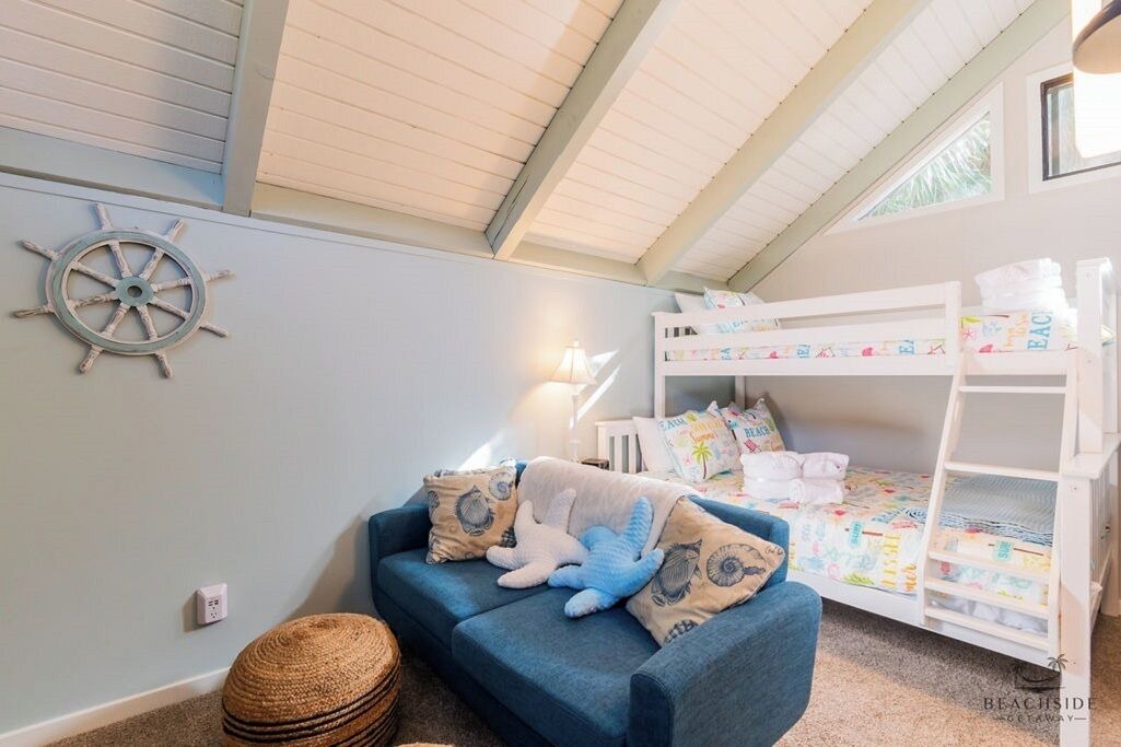 Photo of Bedroom in Night Heron