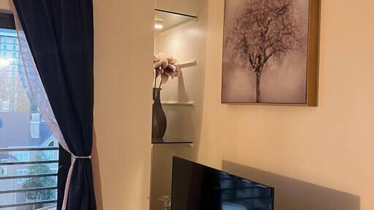 Photo of Livingroom in Fourth Ward