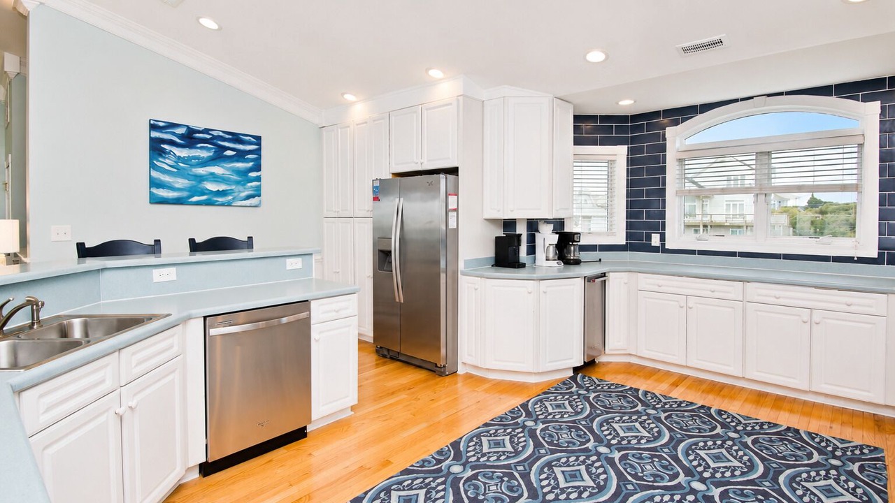 Photo of Kitchen in Emerald Isle