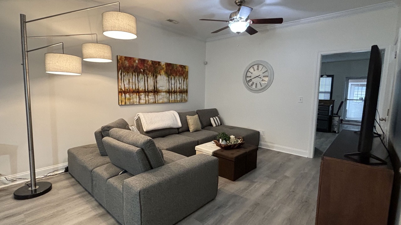 Photo of Livingroom in Madison