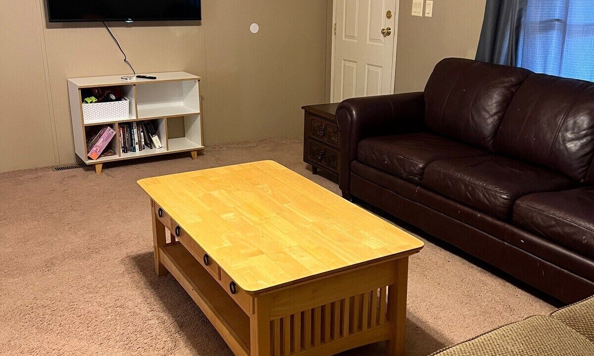Photo of Livingroom in Taylorsville