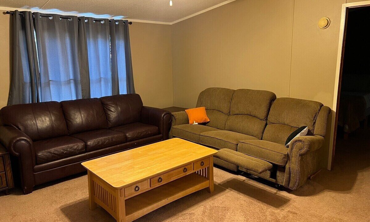 Photo of Livingroom in Taylorsville
