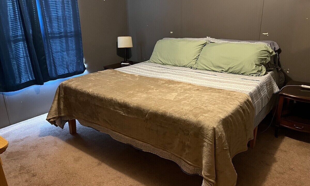 Photo of Bedroom in Taylorsville