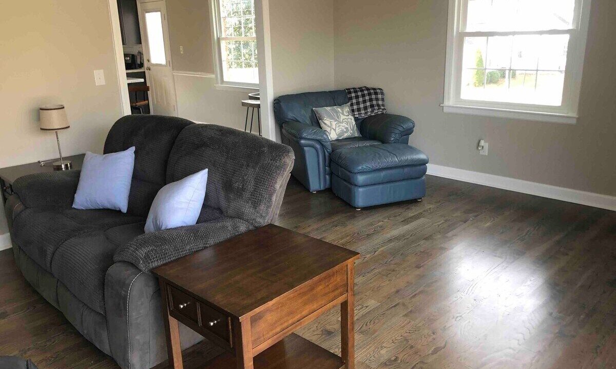 Photo of Livingroom in Hickory