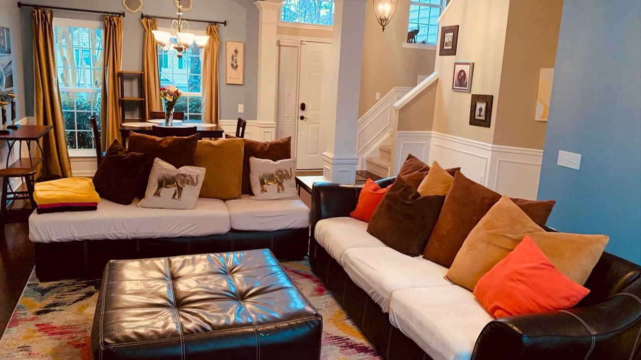 Photo of Livingroom in Charlotte