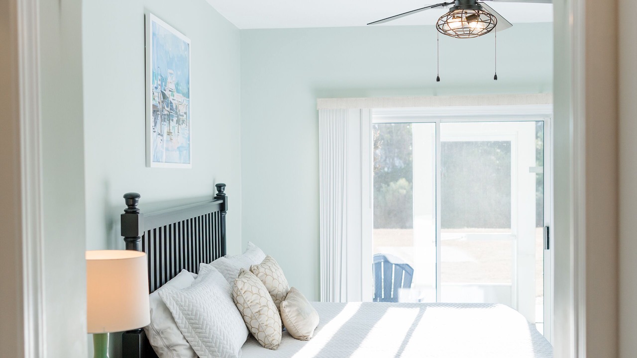 Photo of Bedroom in Carolina Yacht Landing