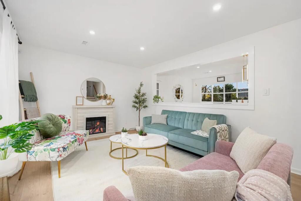 Photo of Livingroom in Matthews