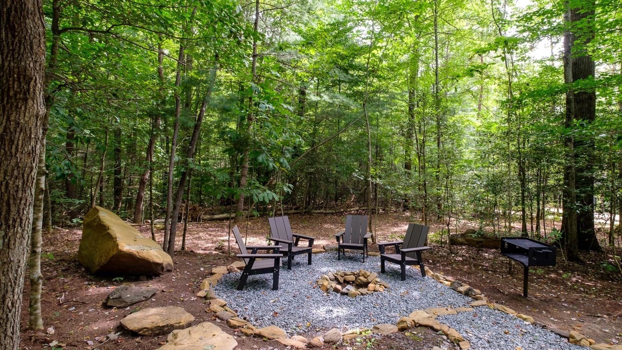 Photo of Others in Balsam Grove