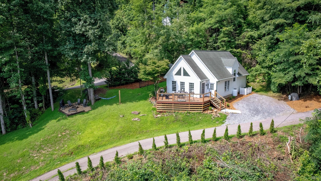 Photo of Outdoor in Sylva
