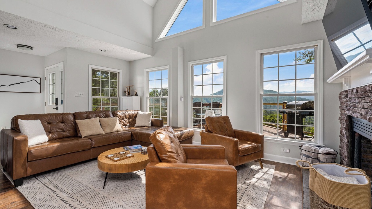 Photo of Livingroom in Sylva